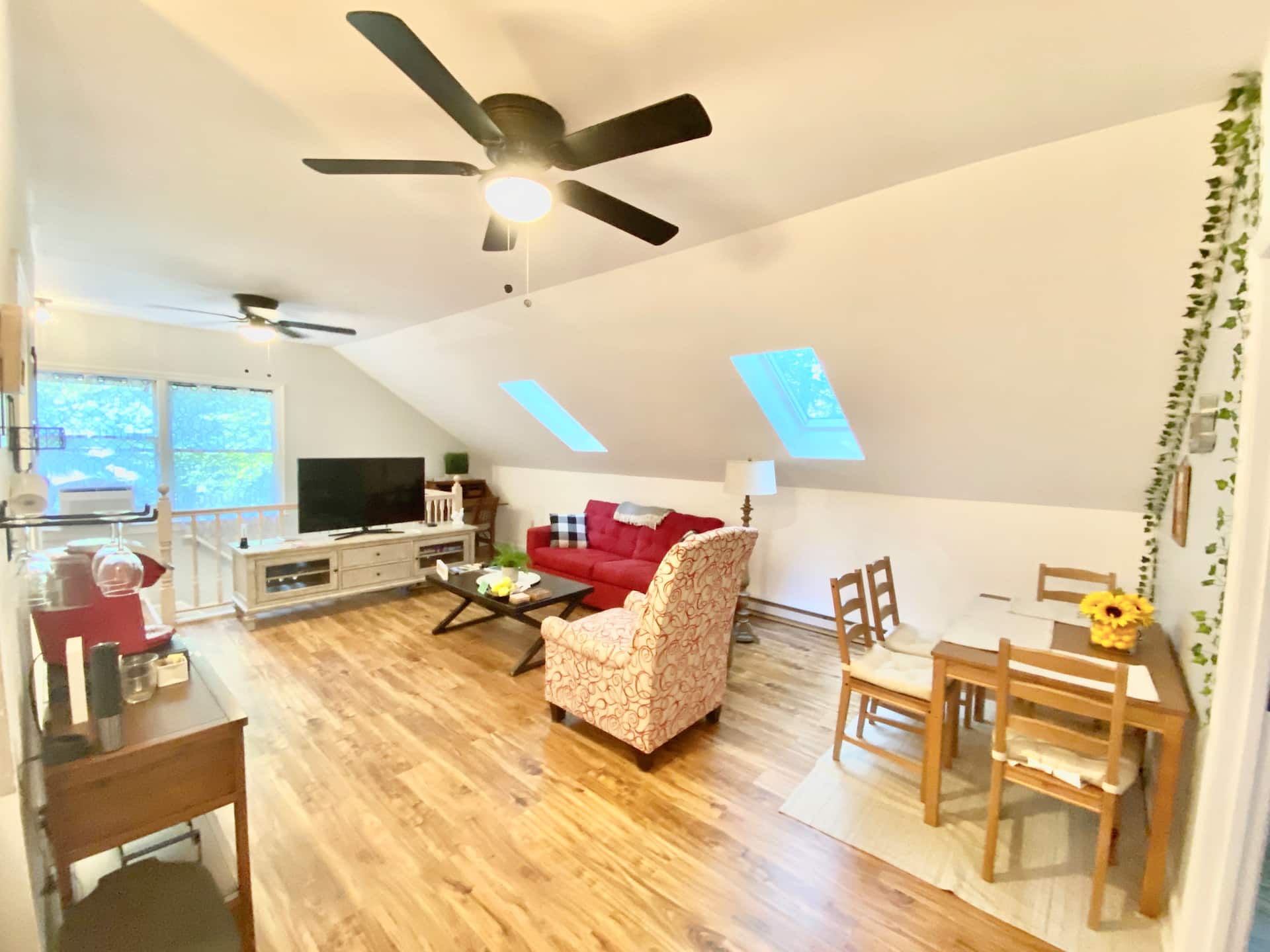 Three Meadows Farm, outdoor views, great location