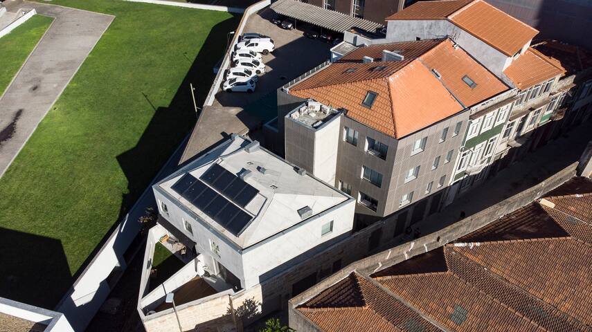 PortoSoul Trindade AP05 – Private Terrace&Jacuzzi gallery image 2