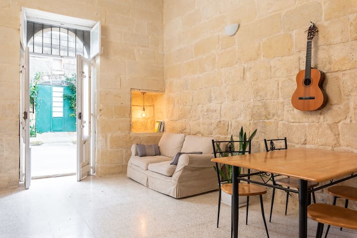 Airbnb Victoria Ferienwohnungen Unterkunfte Malta