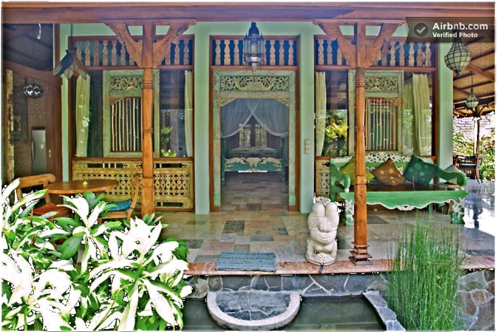The Villa Delicious, looking across the fish pond.