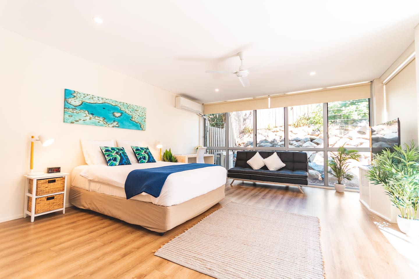 AirBNB Airlie Beach