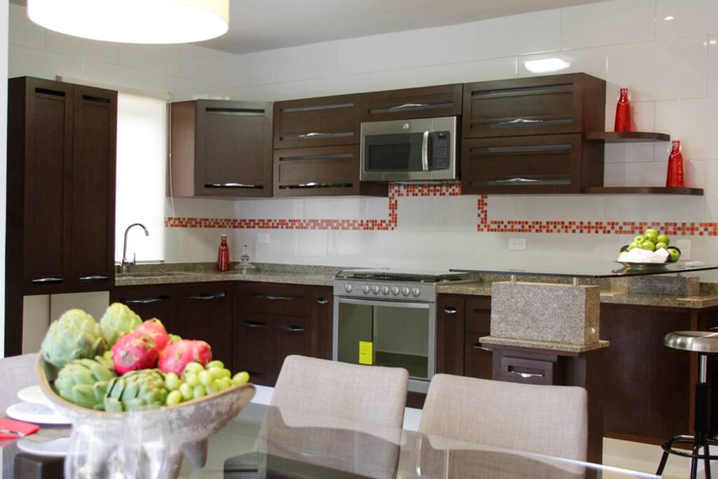 Fully equiped top of the line kitchen