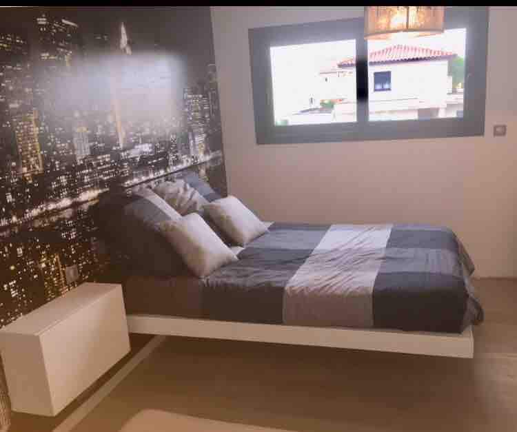 2-miestne zavesené lôžko