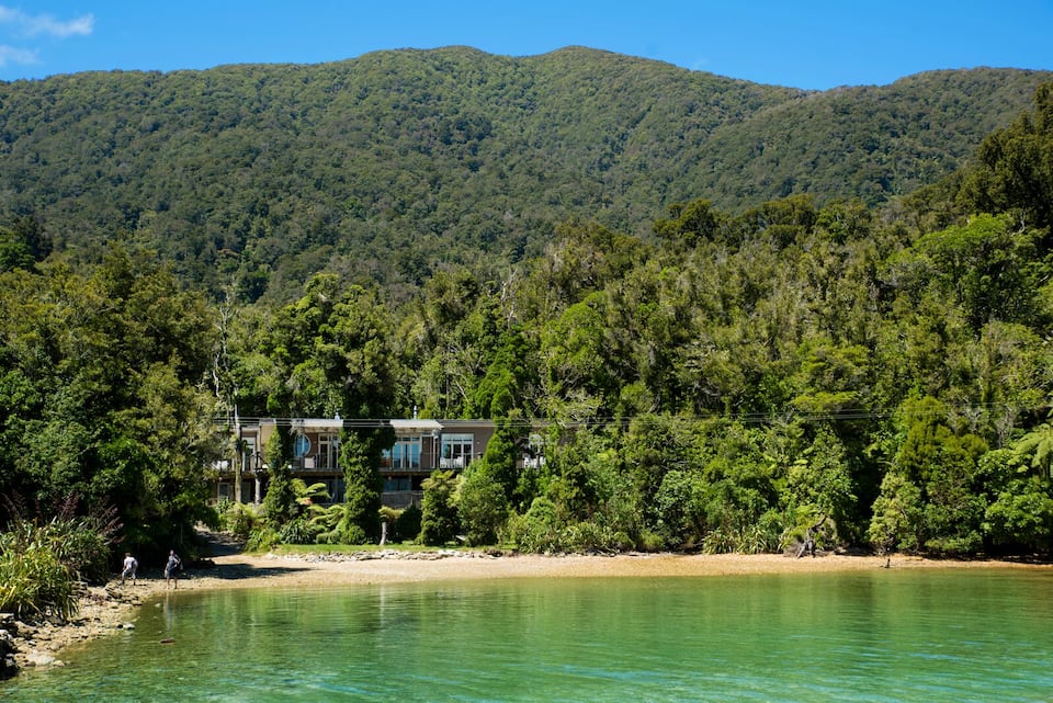 No Road Inn on Endeavour Inlet, Endeavour Inlet, Marlborough Sounds, New Zealand, photo 9 of 10