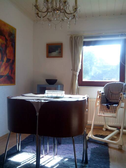 Eßecke im Wohnzimmer