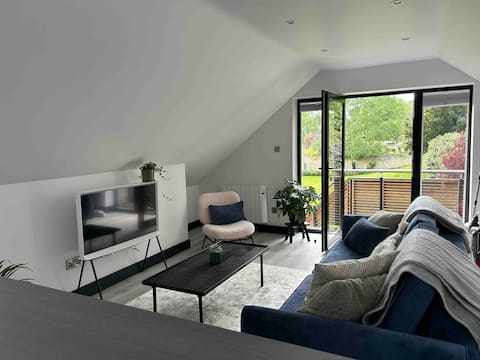 Successful Airbnb property: The Studio - Highwall in Canwick