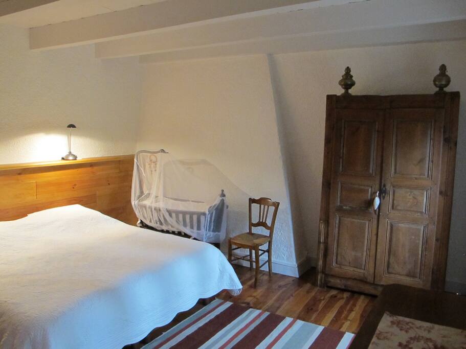 chambre 1 lit en 180