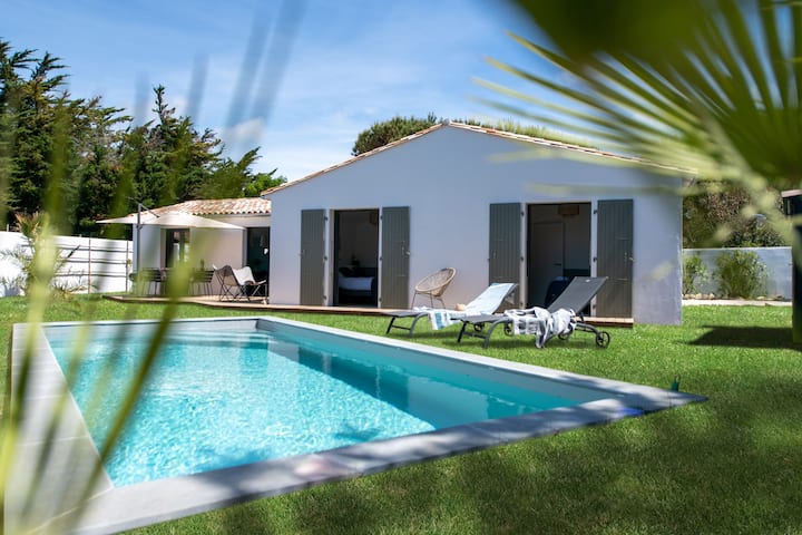 Maison D'architecte Avec Piscine à Deux Pas De La - La Flotte