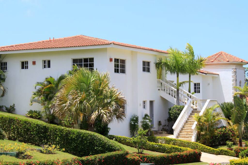 Villa entrance
