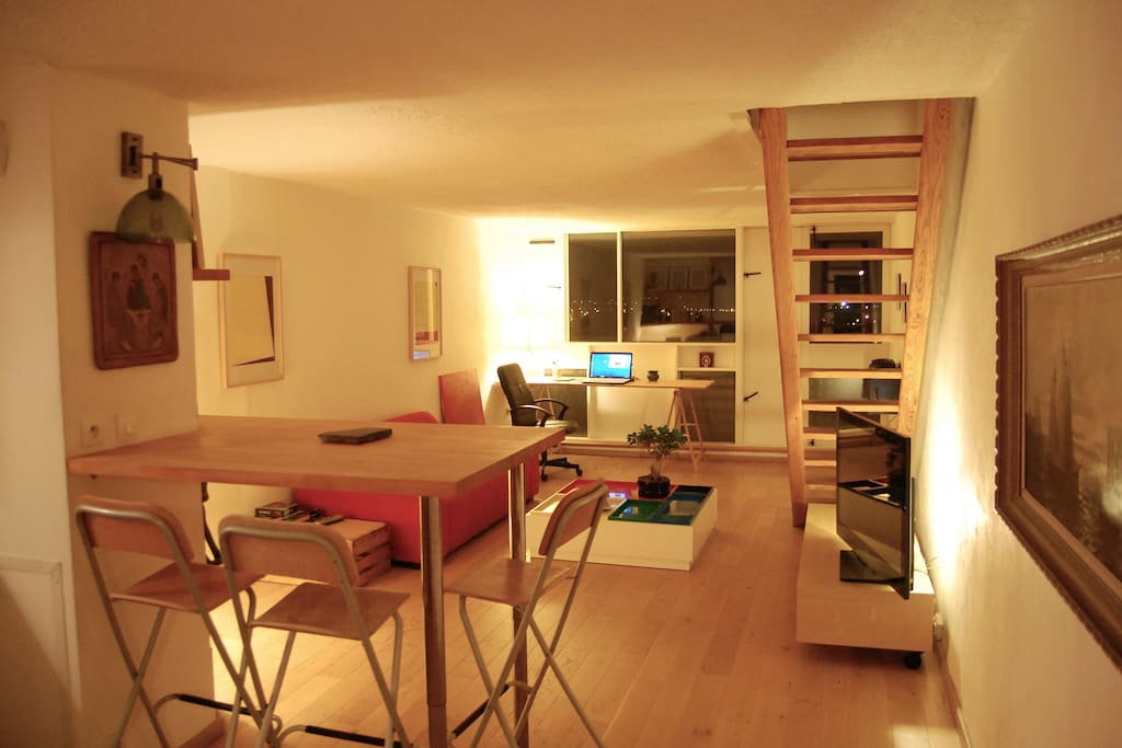 13ième étage avec balcon sur Loire