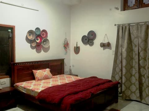 Cheerful Bedroom in Old Lucknow with Kitchen