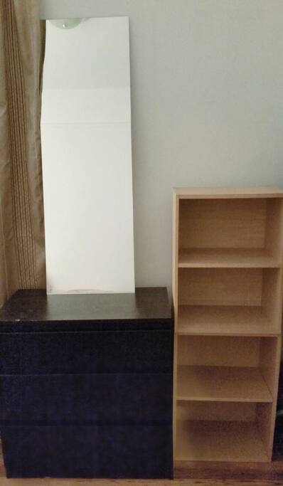 Drawer & Mirror