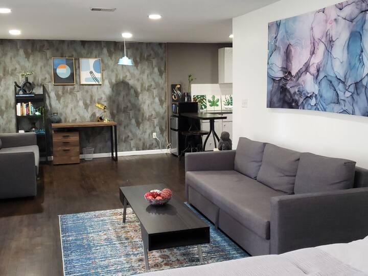 East Rutherford Vacation Rentals & Homes New Jersey, United States