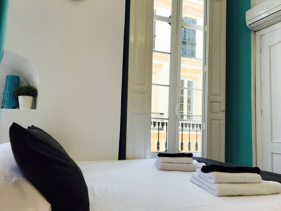 Cama / Servicio de toallas