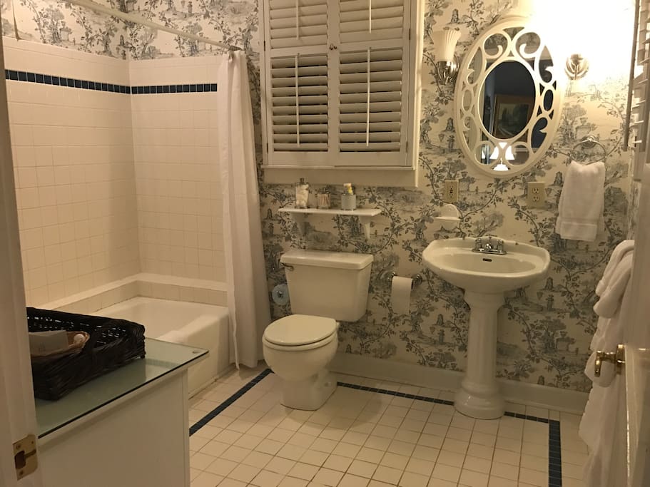 The Weems Room features a large private bath with a shower/ tub combination.