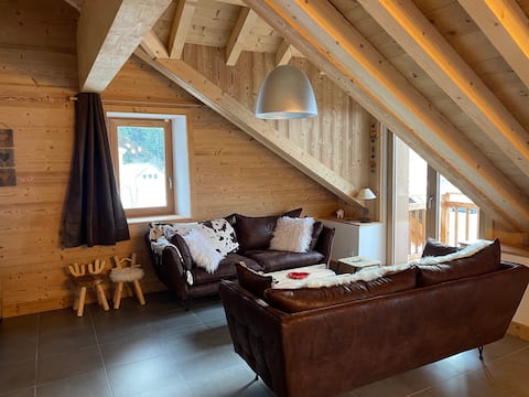 Cozy apartment, mountain atmosphere in chalet