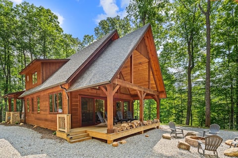Blue Ridge Parkway Cabin w/ Fire Pit & Wood