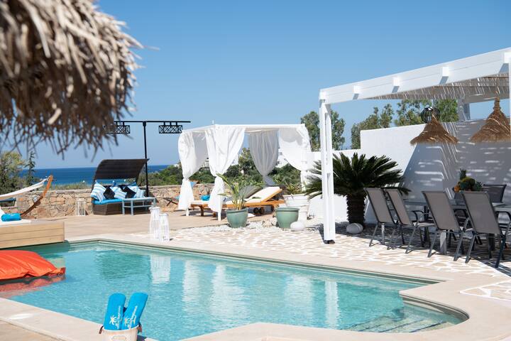 Villa Tropicana gallery image 3