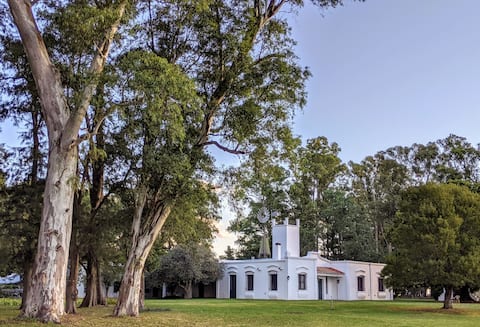 Classic country house, ideal for groups of up to 12