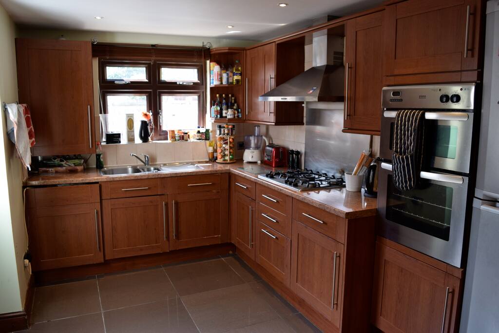 Feel free to use the kitchen for breakfast and lunch preparation
