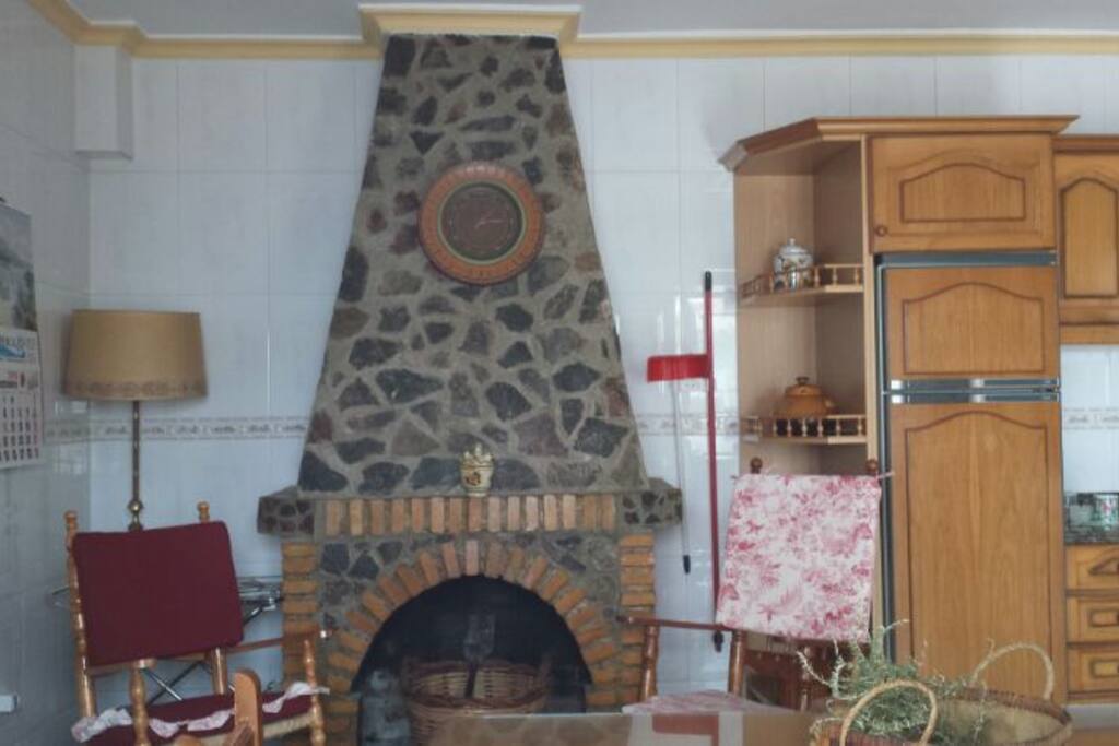 Chimenea - Kitchen 2