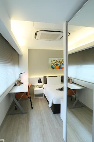 2BR Apt in CBD near City Hall MRT/Raffles City gallery image 4