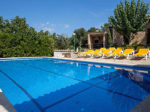 El Bosque, Holiday country house in Las Palmeras, Llucmajor, Majorca gallery image 3