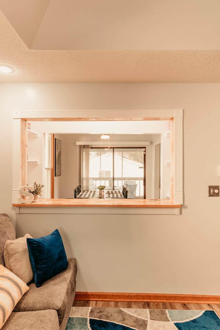 12 Best Airbnb Vacation Rentals In Decatur, Illinois Updated 2024