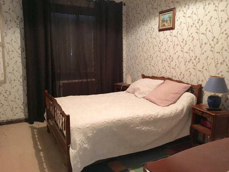 2ème chambre
15 m2 (rangements)