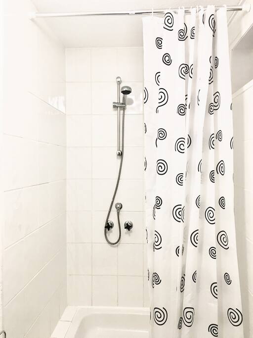 bath with shower