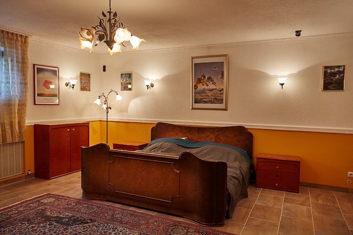 Podrum u spavaćoj sobi