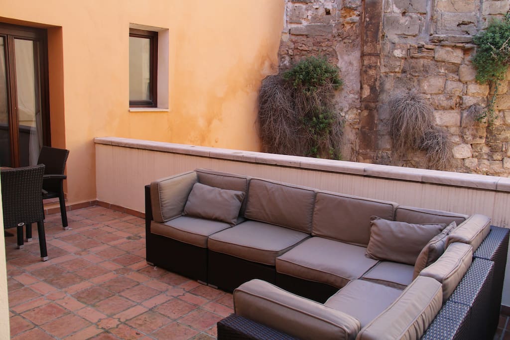Furnished private terrace