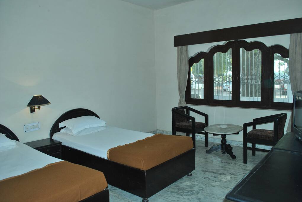 Bed Room