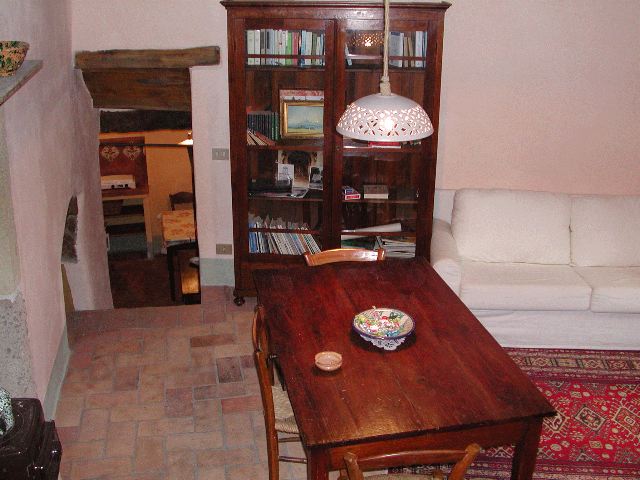 הנוף מהמטבח מהסלון