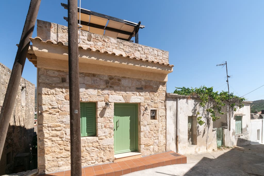 Traditional Cretan house with Wi Fi Houses for Rent in Traditional Cretan house with Wi Fi Houses for Rent in