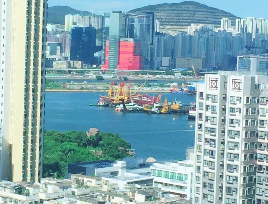 Seaview Apartment in Kowloon