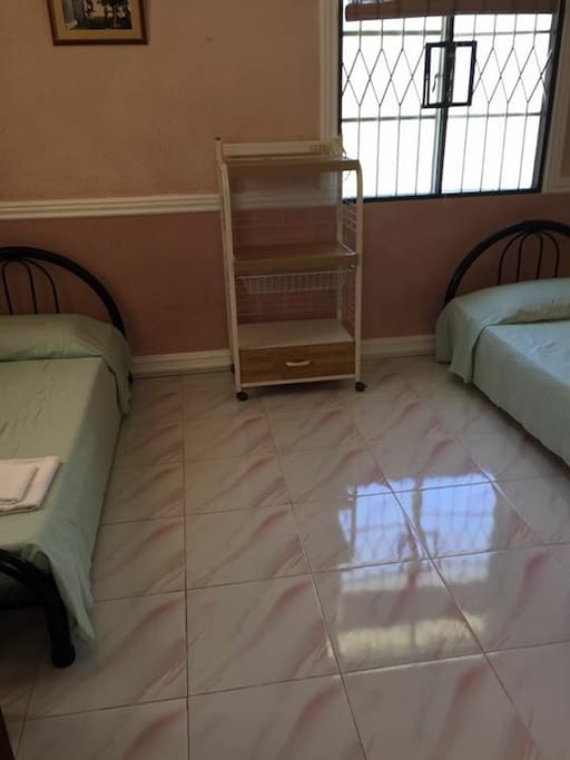 room 2 with 2 single beds