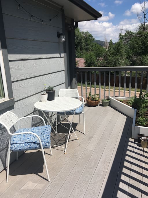Porch right off of kitchen. There is a slider entrance and a main door entrance. Use the string lights and eat on the porch for some ambiance :)
Fresh herbs in the herb box are for sharing! :)