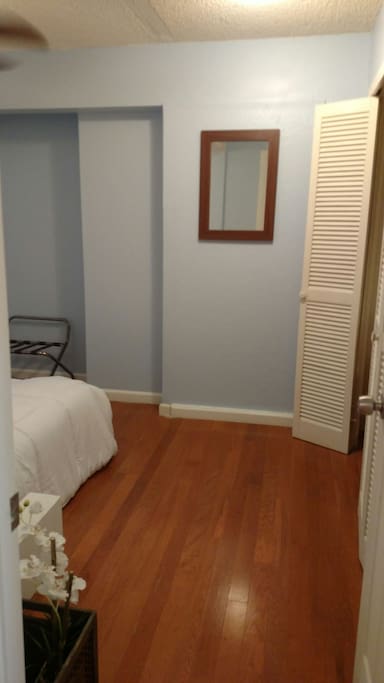 Spacious and cozy... Hard wood floors a plus!