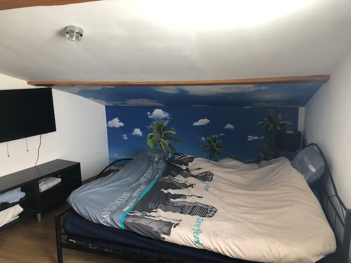 Chumba cha Ghorofa ya Juu