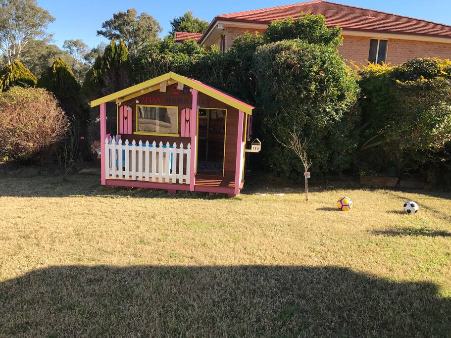 Fun Cubby House