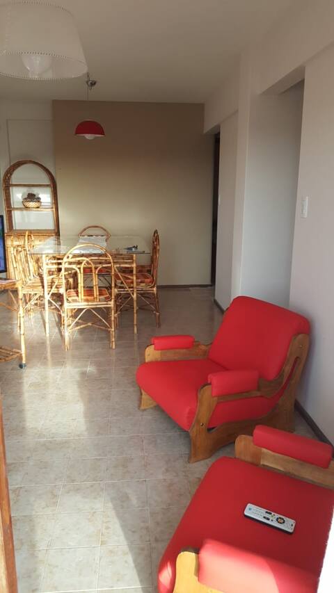 Apartment with excellent location on the coast