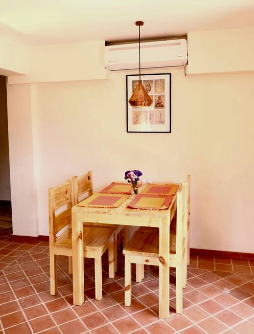 Timila's apartment Dining corner