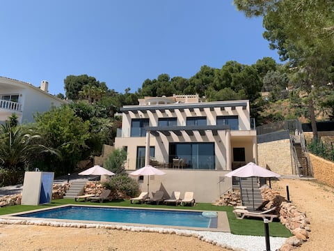 Top Airbnb: Private Exclusive Villa in Altea “Lomalisa” in Altea