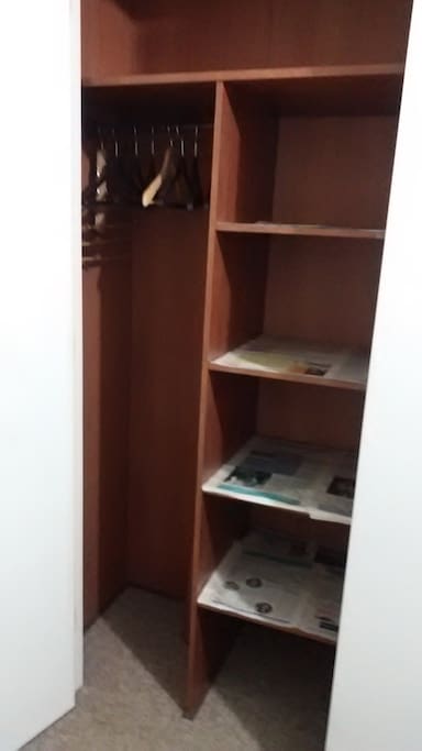 Amplio closet