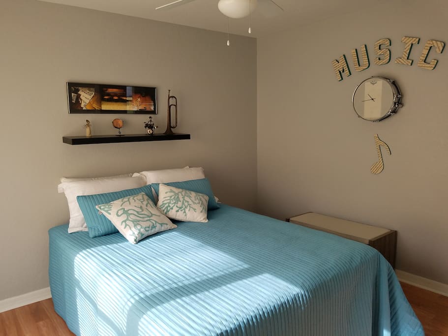 "Music" bedroom