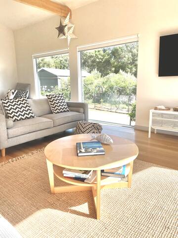 Spring Beach Bliss – Luxury beach house gallery image 4