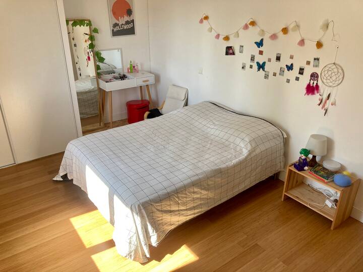 Двойна спалня на приземния етаж 