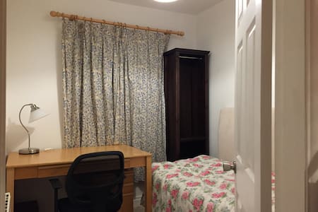 Lovely Space Single Room