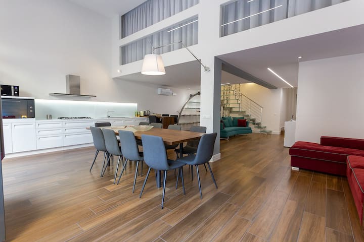 Appartamento a PT con giardino vicino al Davide